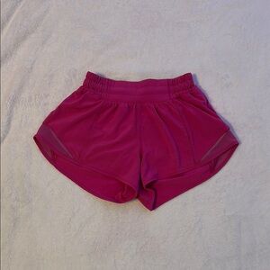 Lululemon Hotty Hot shorts